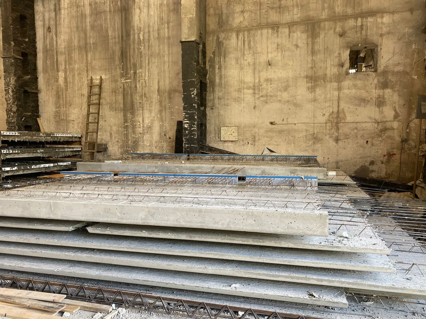 BALKONY PREFABRYKOWANE NA ŁĄCZNIKACH TERMOIZOLACYJNYCH - zdjęcie 2