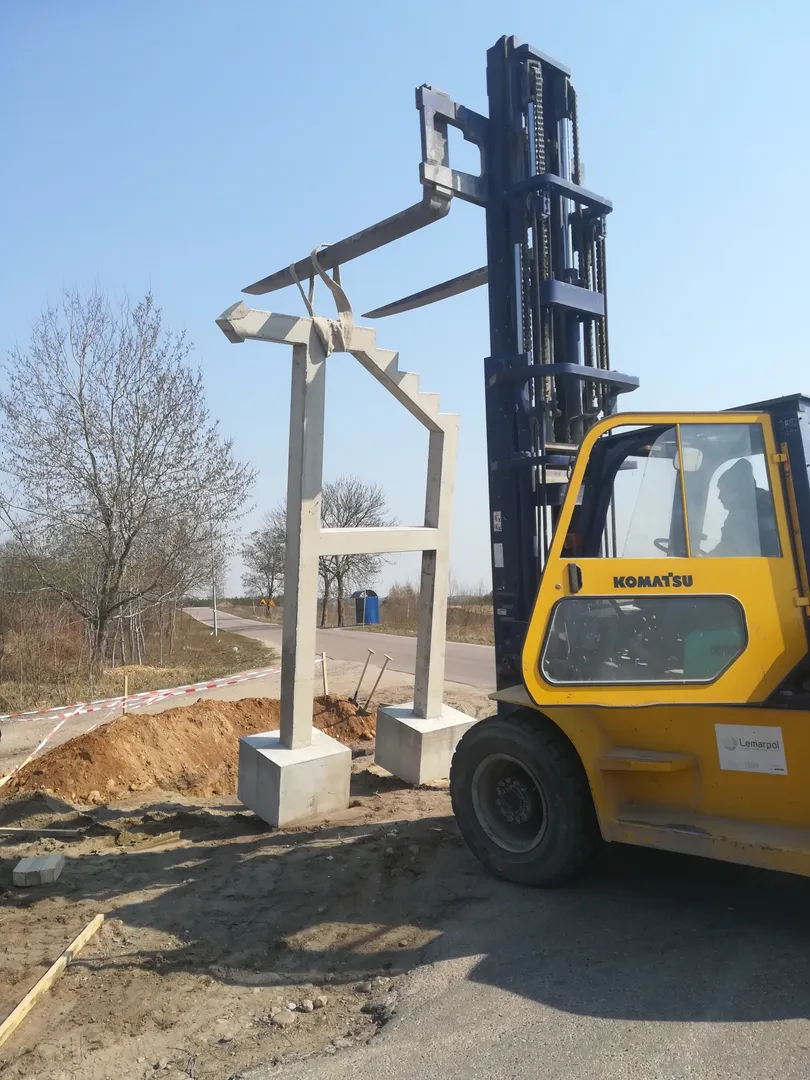 ELEMENTY MAŁEJ ARCHITEKTURY - zdjęcie 3