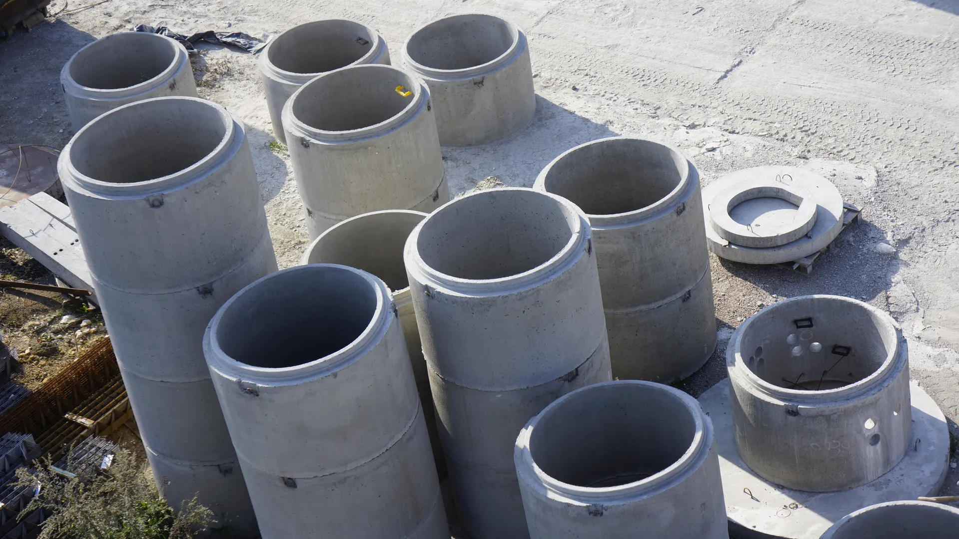 KRĘGI BETONOWE - zdjęcie 2