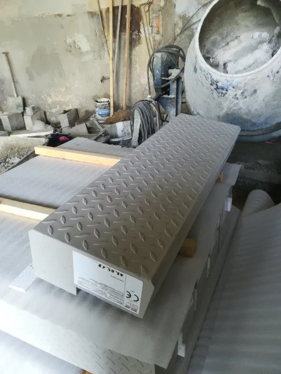 Ścianki peronowe – System BSK